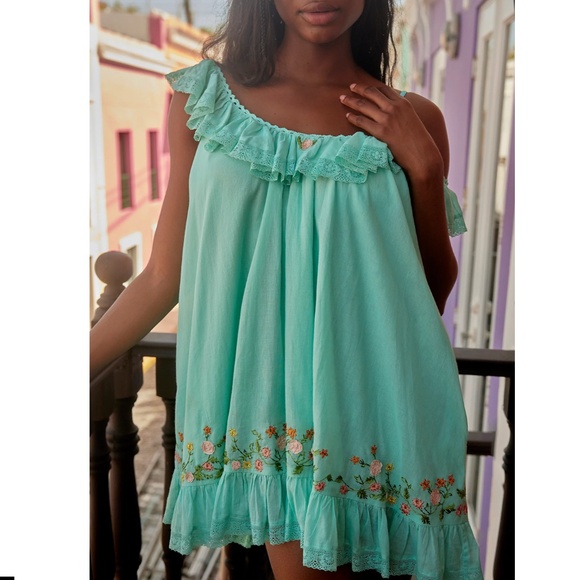 NWOT Free People Buttercup Embroidered Mini Dress - Picture 1 of 3